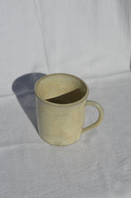 Load image into Gallery viewer, Solo Dainty Mug
