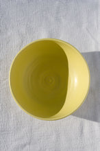 Load image into Gallery viewer, Bowl in Lemon
