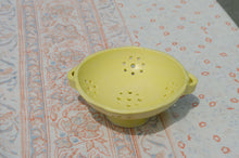 Load image into Gallery viewer, Mini Colander in Butter
